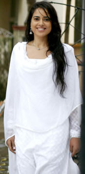 sameera reddy